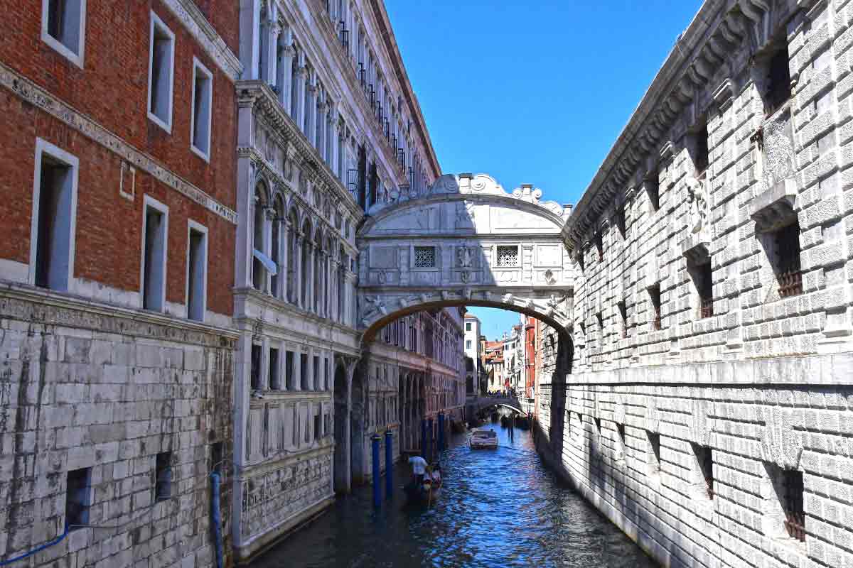 bridge of sighs venice