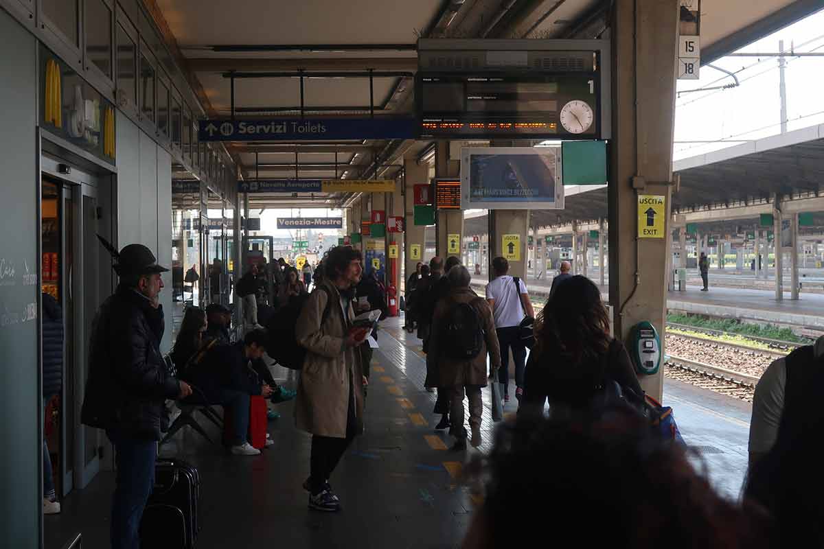 venice mestre train station