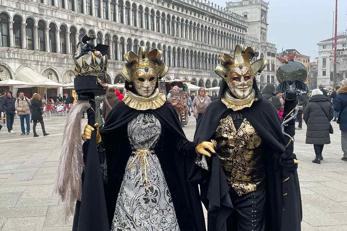 venice carnival costumes st marks square